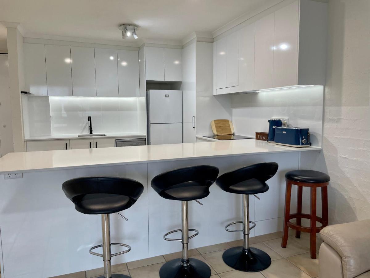 Burleigh Palms Holiday Apartments Гоулд Коуст Екстериор снимка