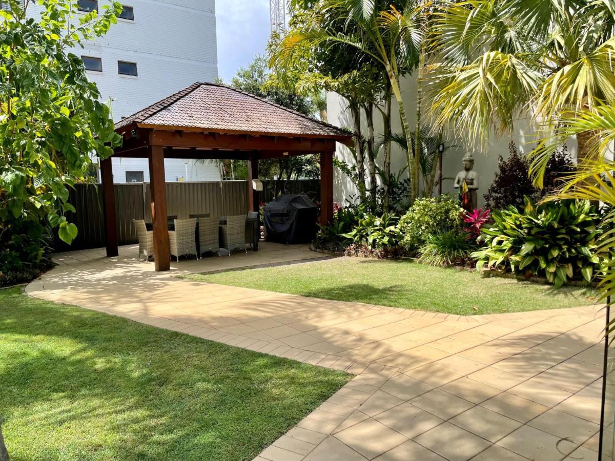 Burleigh Palms Holiday Apartments Гоулд Коуст Екстериор снимка