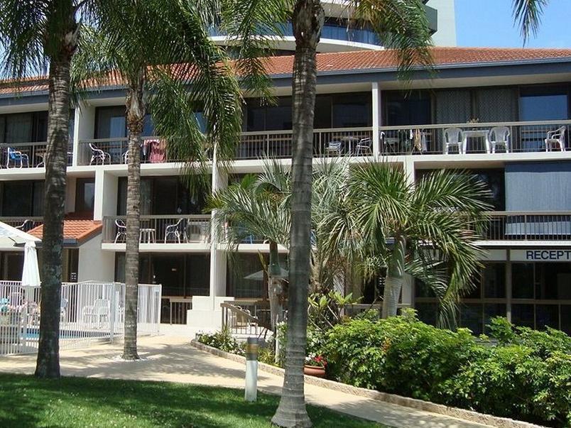Burleigh Palms Holiday Apartments Гоулд Коуст Екстериор снимка