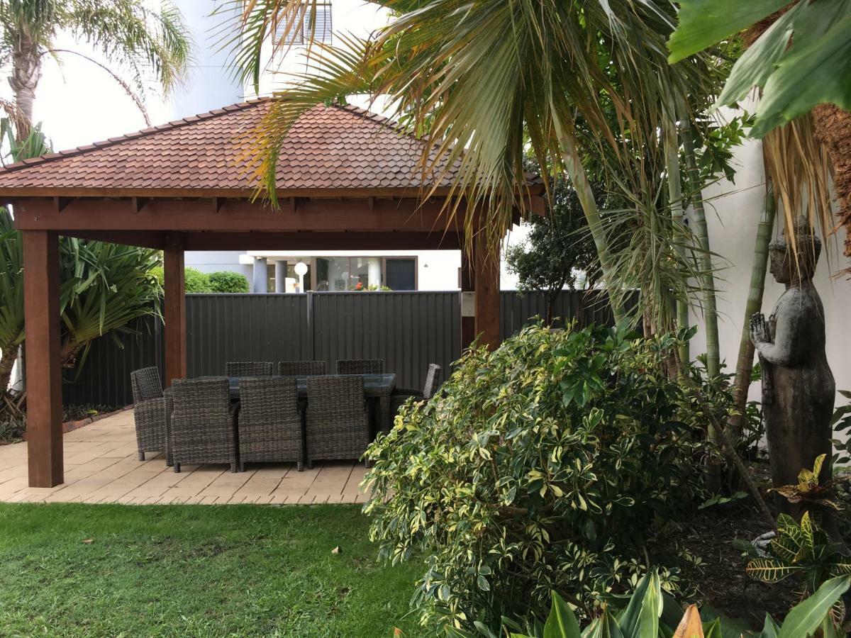 Burleigh Palms Holiday Apartments Гоулд Коуст Екстериор снимка
