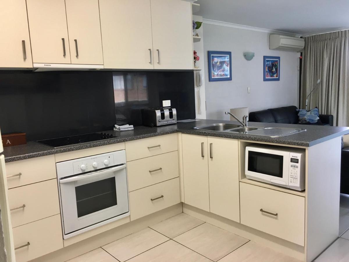 Burleigh Palms Holiday Apartments Гоулд Коуст Екстериор снимка